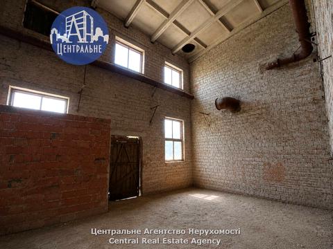 комерційна за адресою Кіцмань-Суховерхів, 1