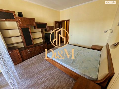 квартира за адресою Почайнинська вул., 70