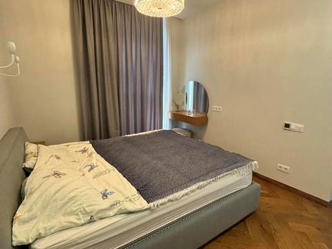 квартира за адресою Зоряний бульв., 1м