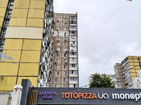 квартира за адресою Слави бульв., 6