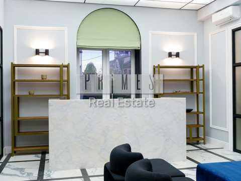 комерційна за адресою Київ, Микільсько-Ботанічна вул., 14