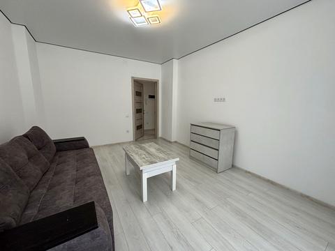 квартира за адресою Залізнична вул., 6