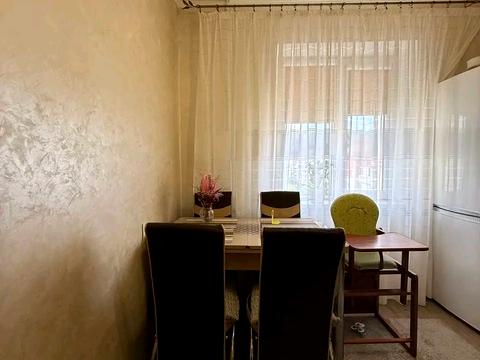 квартира за адресою Леся Курбаса вул., 4