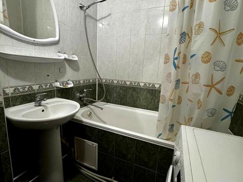 квартира за адресою Квітнева вул., 54