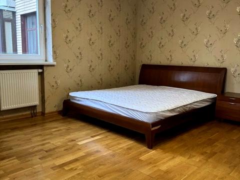 квартира по адресу Евгения Коновальца ул. (Щорса), 32-Б