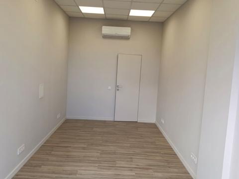 комерційна за адресою Ужгород, Тиводара Легоцького вул., 80
