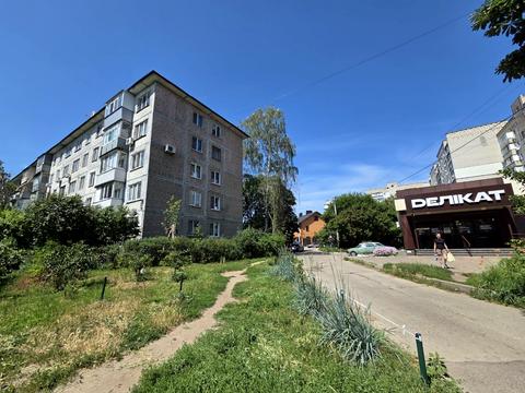 квартира за адресою Різдвяна вул., 14