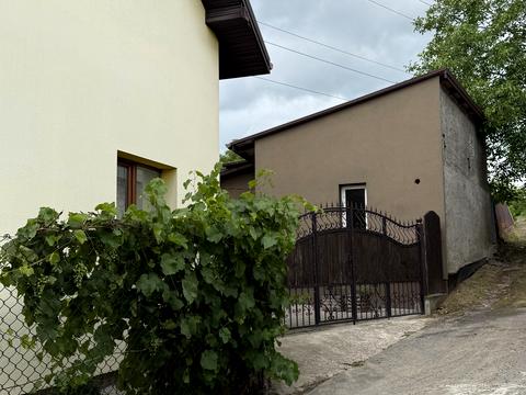 дом по адресу Січових Стрільців