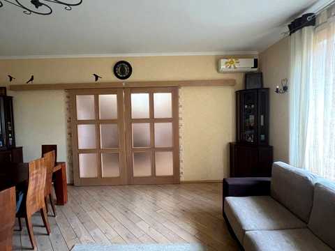 будинок за адресою Янтарна