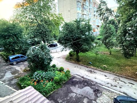 квартира за адресою Чернівці, Сергія Скальда вул. (Комарова), 30