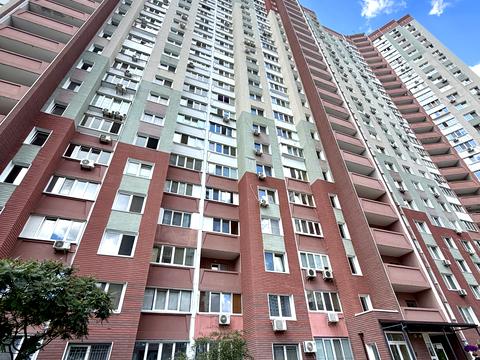 квартира за адресою Софії Русової вул., 3