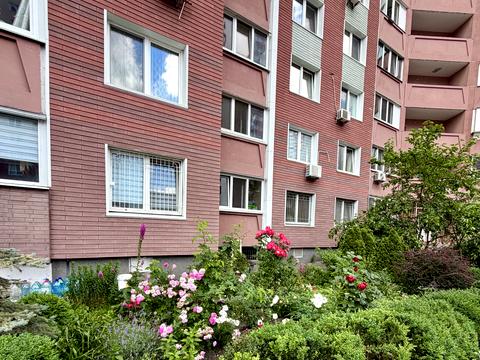 квартира за адресою Софії Русової вул., 3