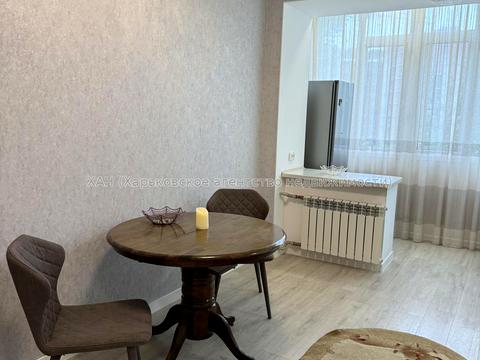 квартира за адресою Куликівський узвіз (Революції), 8/10
