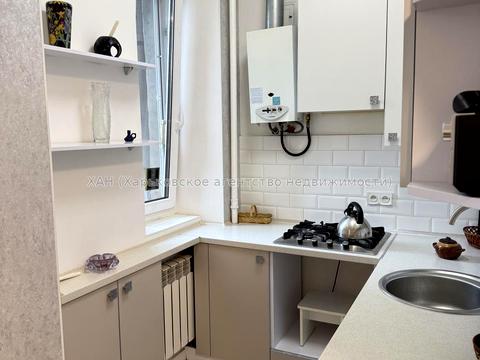 квартира за адресою Куликівський узвіз (Революції), 8/10