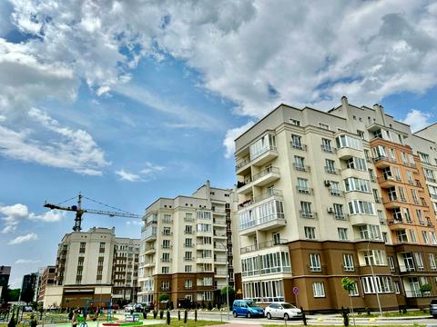 комерційна за адресою Стрийська вул., 115