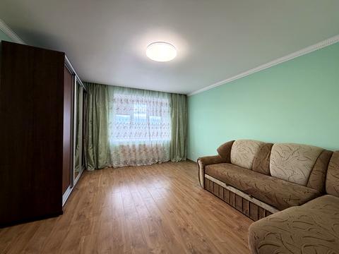 квартира за адресою Коновальця вул., 9