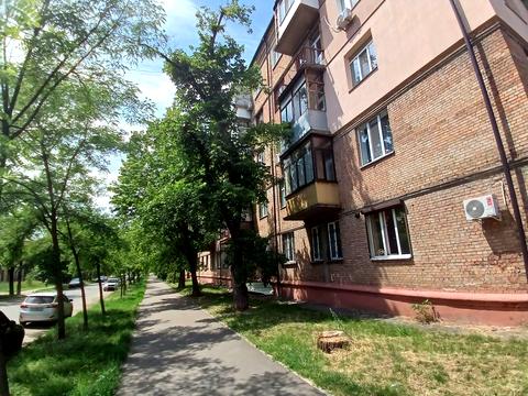 квартира за адресою Новодарницька вул., 13/18