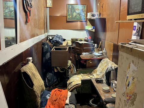 комерційна за адресою Федора Караманиць вул. (Ватутіна), 60