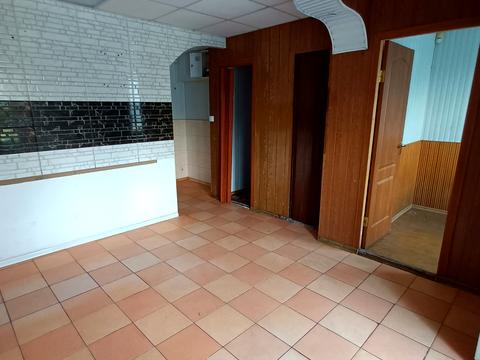 комерційна за адресою Державності вул., 23