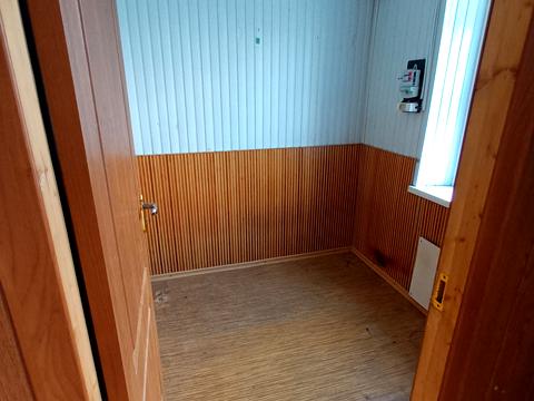 комерційна за адресою Державності вул., 23