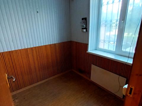 комерційна за адресою Державності вул., 23