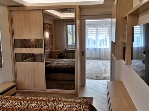 квартира по адресу Голосеевский просп. (40-летия Октября), 124 к1