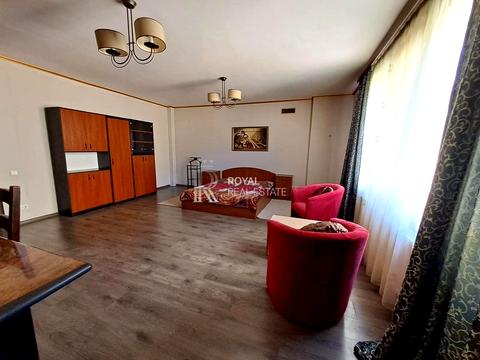 будинок за адресою 52-га Садова вул.