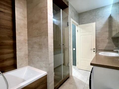 квартира по адресу Співдружності ул., 5