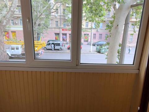 квартира за адресою Богдана Хмельницького вул., 44