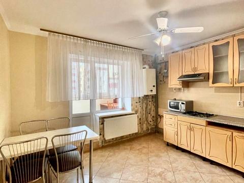 квартира по адресу Михаила Лушпы просп. (Космонавтів), 5 к27