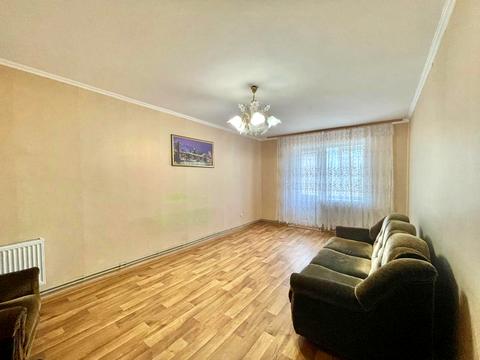 квартира по адресу Михаила Лушпы просп. (Космонавтів), 5 к27