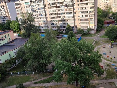 квартира по адресу Ревуцкого ул., 19/1