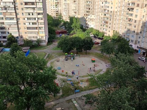 квартира по адресу Ревуцкого ул., 19/1