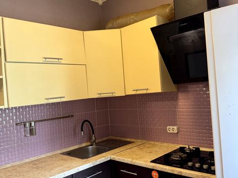 квартира за адресою Будівельників вул., 1