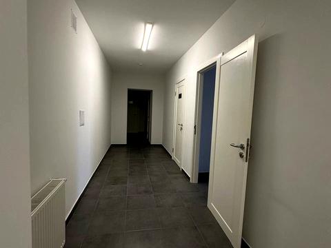 комерційна за адресою Тернопільська вул., 15б