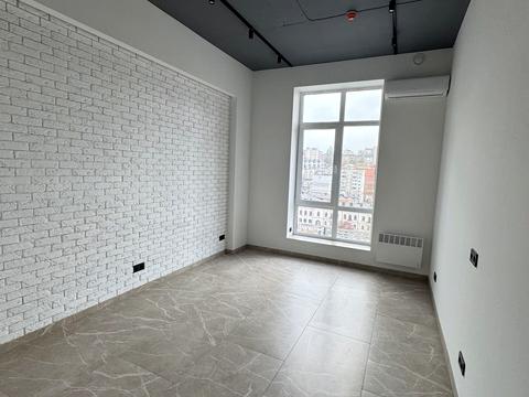 комерційна за адресою Дніпро, Ламана вул., 18