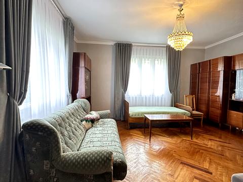 будинок за адресою с. Люча, Шевченка