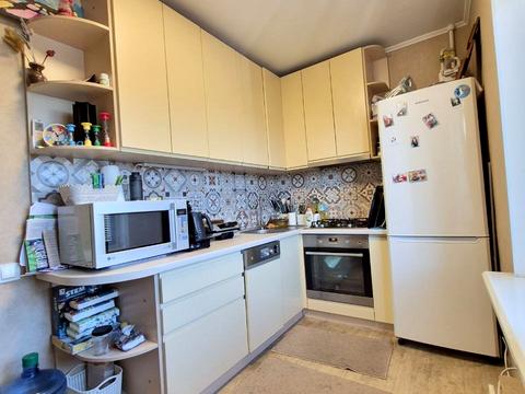 квартира за адресою Автозаводська вул., 30