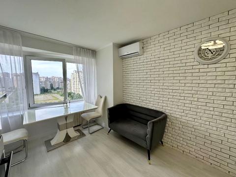 квартира по адресу Миколы Бажана просп., 30