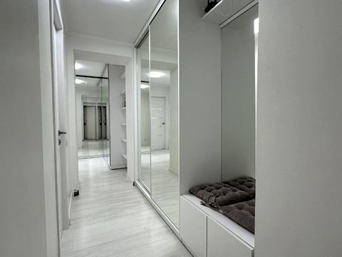 квартира по адресу Миколы Бажана просп., 30