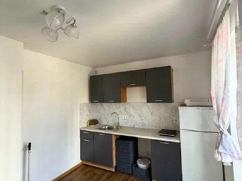 квартира за адресою Залізнична вул., 4