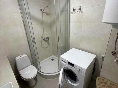 квартира за адресою Залізнична вул., 4