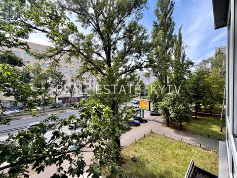 квартира за адресою Київ, Чоколівський бульв., 18
