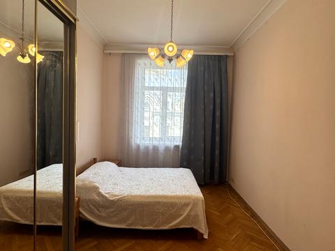 квартира за адресою Малопідвальна вул., 21
