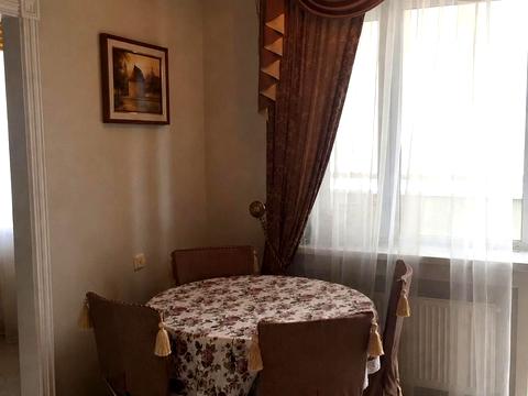 квартира по адресу Вячеслава Черновола ул., 25