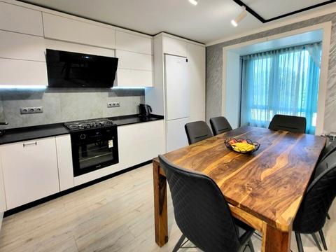 квартира за адресою Миколаївська вул., 23