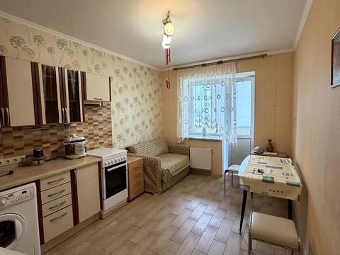 квартира за адресою Олександра Попова вул., 3