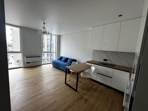 квартира за адресою Червоної Калини вул., 8