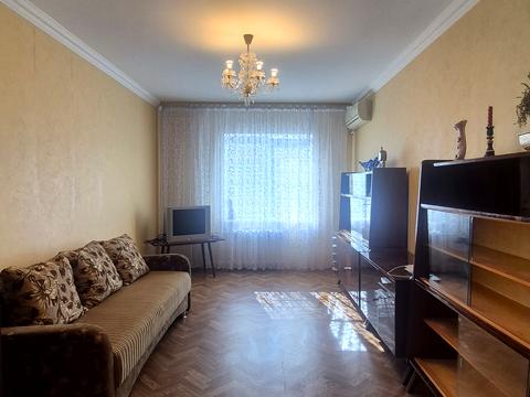 квартира за адресою Євгена Чикаленка вул., 59