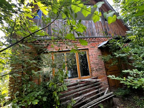 будинок за адресою Вишнева
